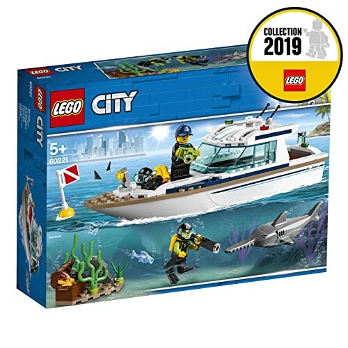 LEGO City diving boat set with shark and divers.